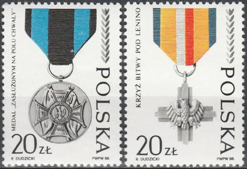 Potov znmky Posko 1988 Vojensk vyznamenn Mi# 3165-66 - zvi obrzok