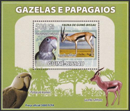 Potov znmka Guinea-Bissau 2008 Papagje a gazely DELUXE Mi# 3808 Block